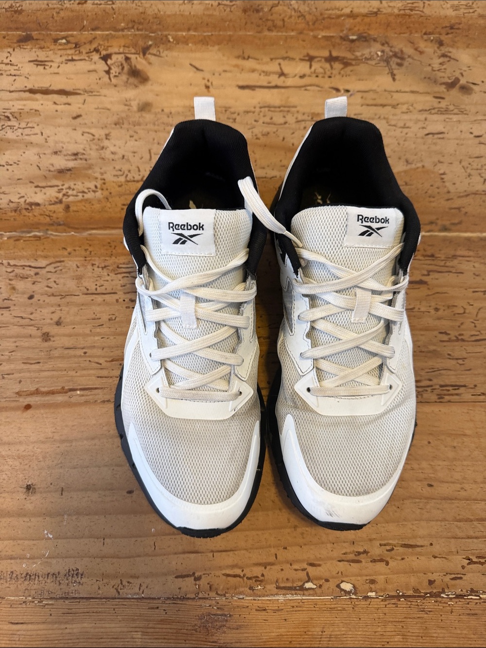 Reebok Men’s White and Black Training Sneakers